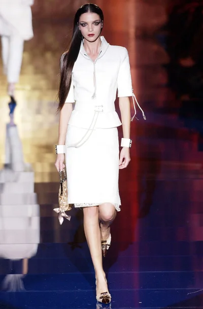 Look 5